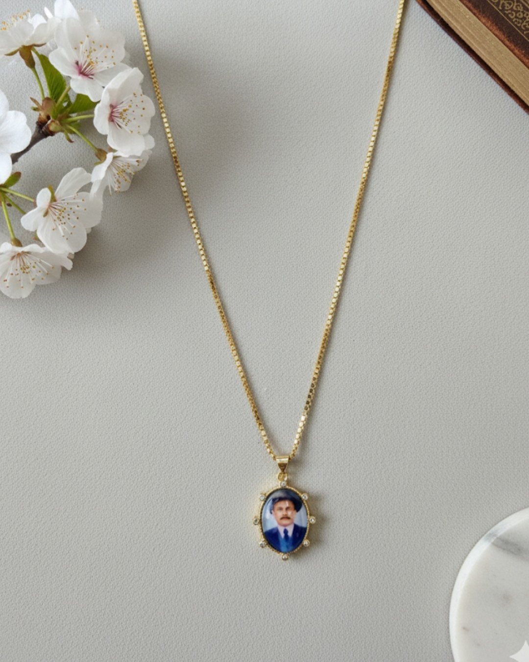 Cadena con medalla San José Gregorio Hernández