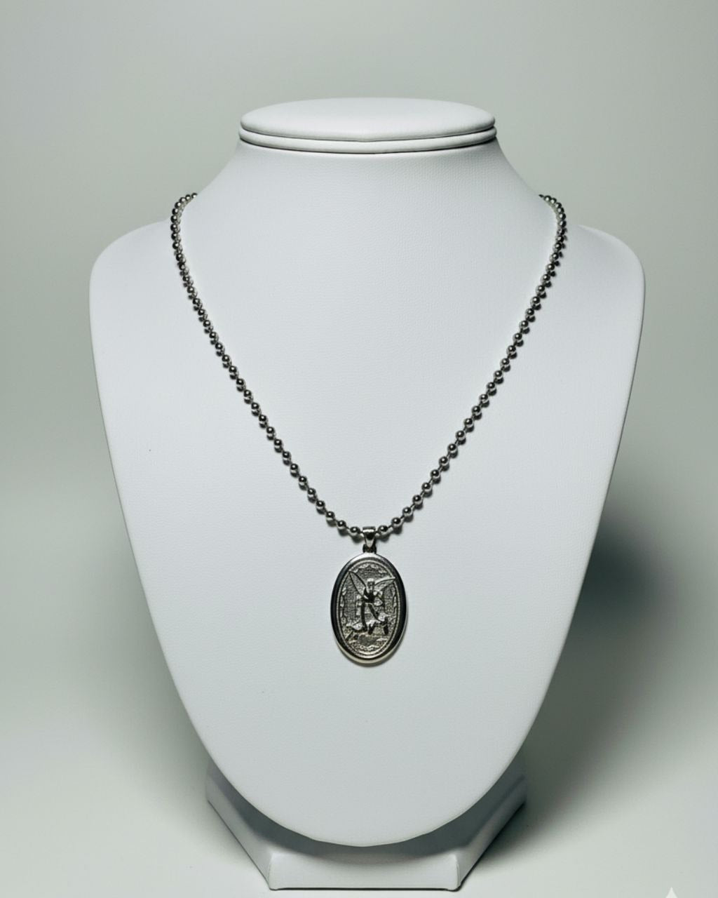 Cadena silver con Medalla San Miguel Arcángel